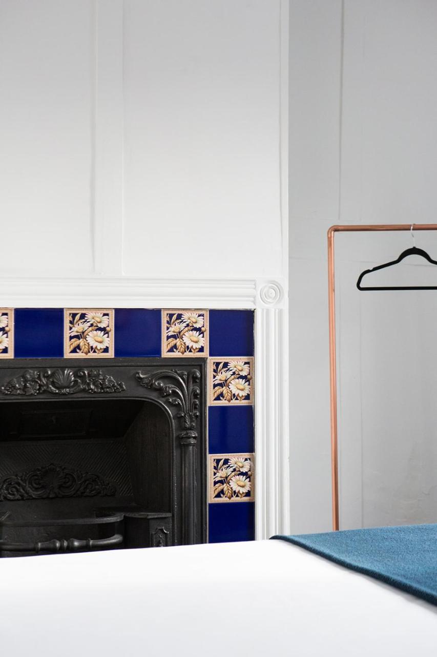 Whitehouse Rye Bed and Breakfast Eksteriør billede Blue and white tiles