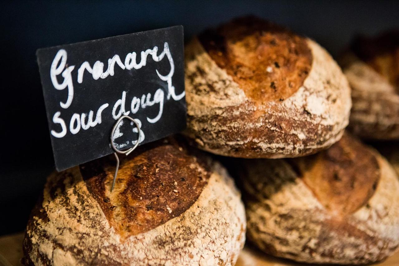 Whitehouse Rye Bed and Breakfast Eksteriør billede Granary Sourdough